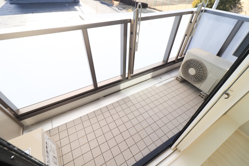 バルコニー　図面と現状に相違がある場合には現状を優先