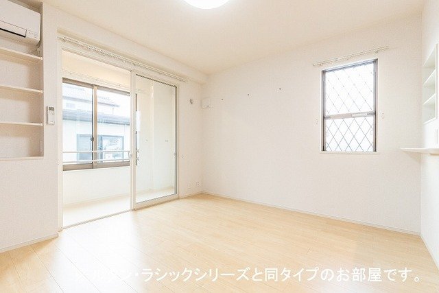 居室・リビング　中はこのようになっています