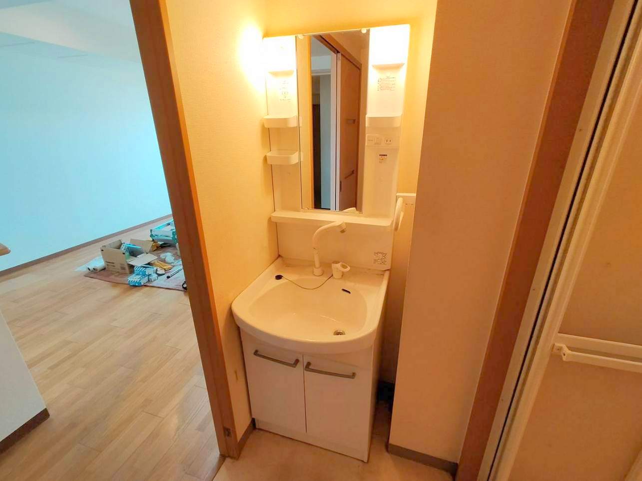 洗面設備　独立洗面化粧台☆