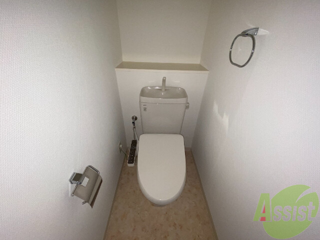 トイレ　トイレにはウォシュレットが付いているので良いですね。