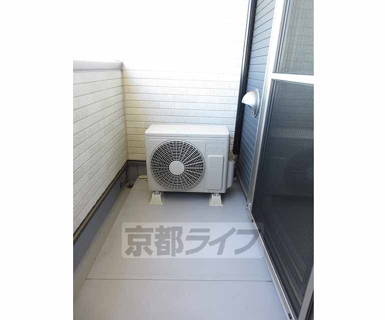 バルコニー　幅員の広いバルコニーです