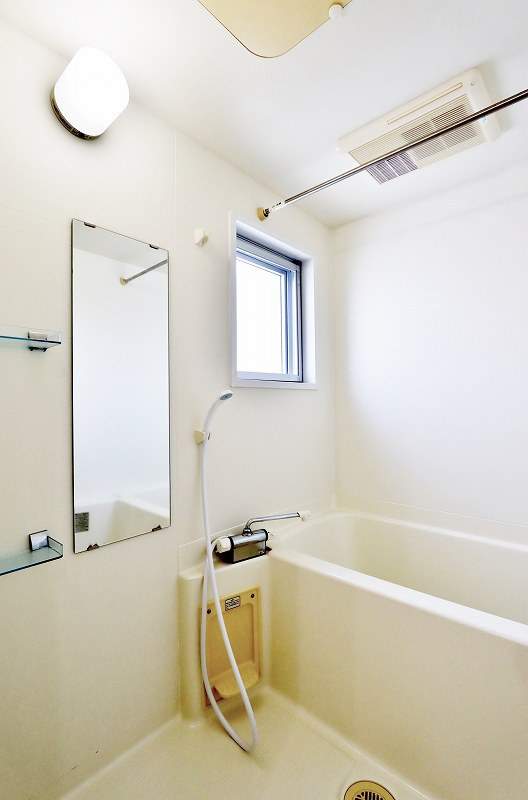 バス・シャワールーム　きれいなお風呂です