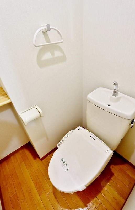 トイレ　コンパクトで使いやすいトイレです