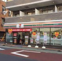 コンビニ　セブンイレブン品川小山台店（コンビニ）まで334m