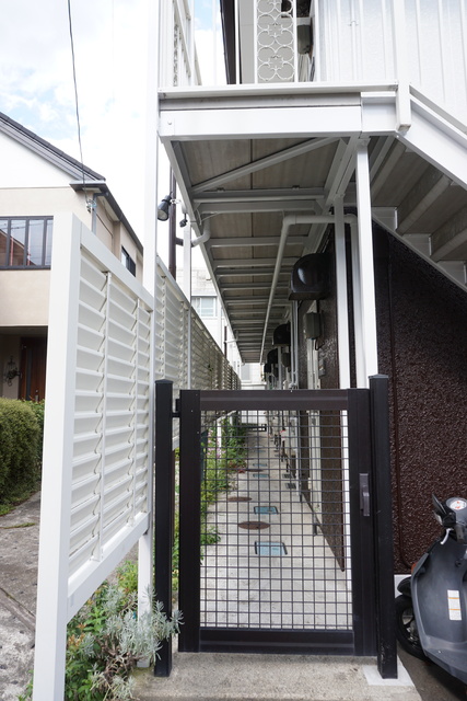 エントランス　１階入り口☆