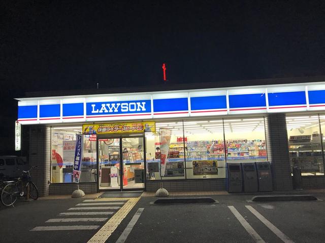 コンビニ　ローソン長吉長原西一丁目店（コンビニ）まで371m