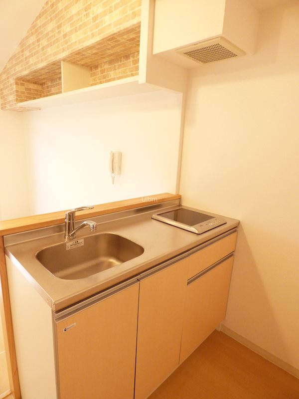 キッチン　別部屋のお写真です。ご参考までに！