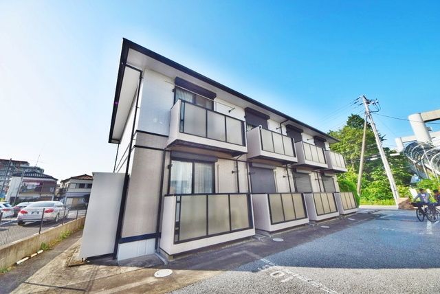 建物外観　陽当りの良い東南向きです