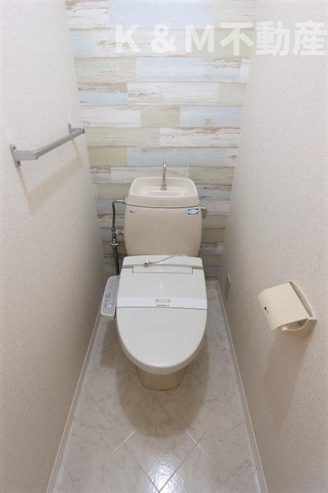 トイレ　コンパクトで使いやすいトイレです