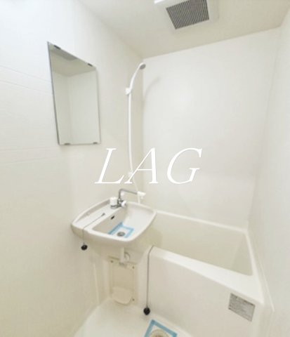 バス・シャワールーム　お風呂です。