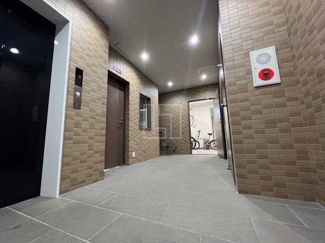 ロビー　BLUE西長堀（ブルー西長堀）　ロビー