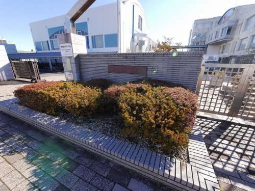 高校・高専　戸塚高校（高校・高専）まで2167m