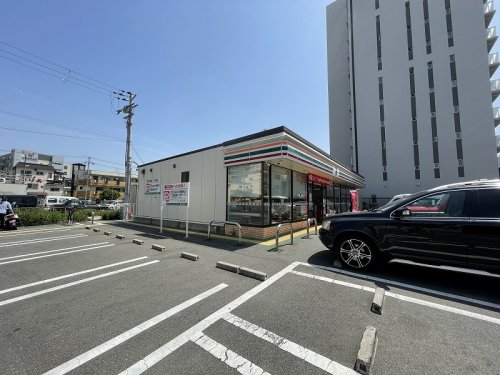 コンビニ　セブンイレブン 東大阪小阪2丁目店（コンビニ）まで121m