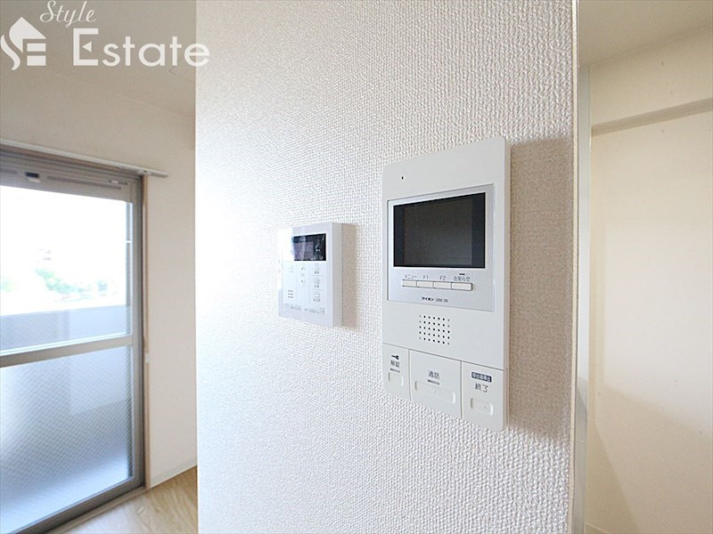 セキュリティ　モニター付きインターホン