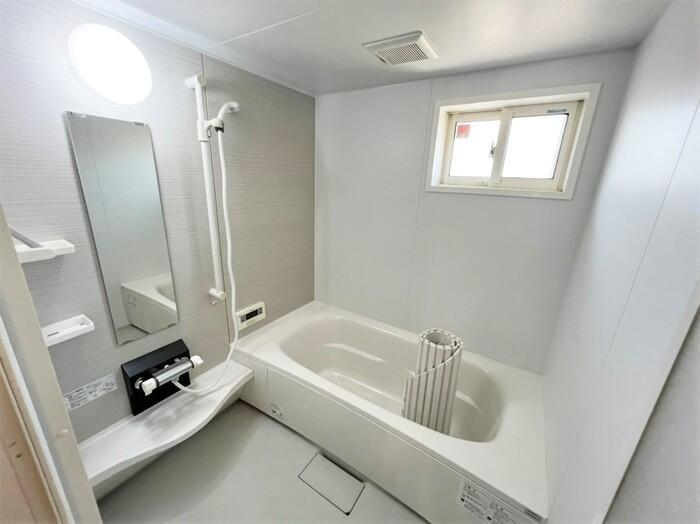 バス・シャワールーム　バス