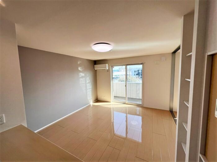 居室・リビング　リビング