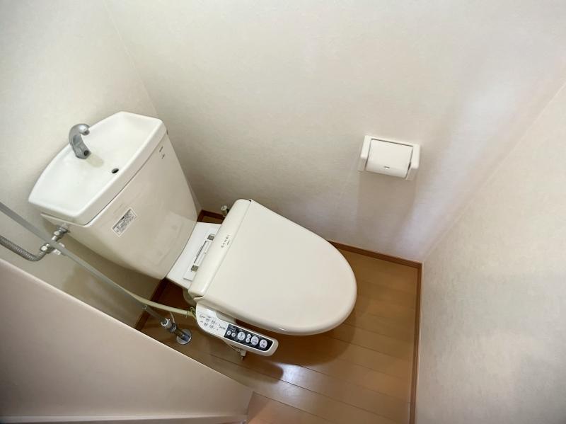 トイレ　トイレ