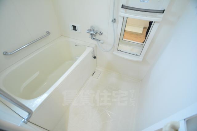 バス・シャワールーム　追炊き付き浴室