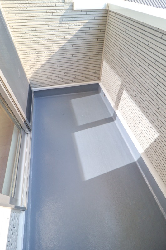 バルコニー　図面と現状に相違がある場合には現状を優先