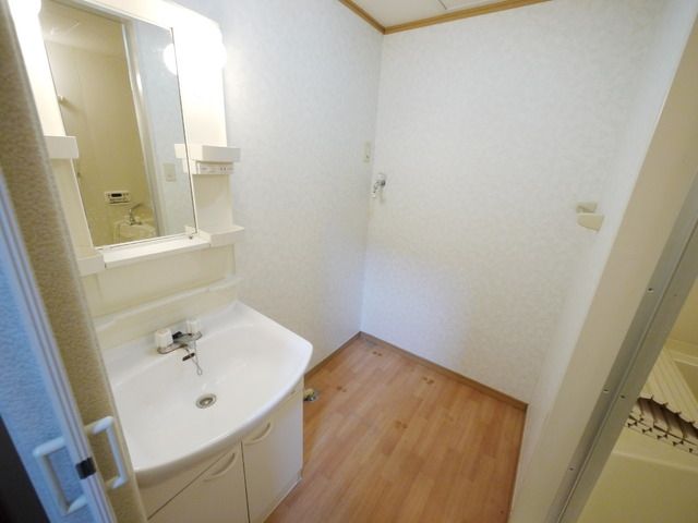 洗面設備　★脱衣所内・独立洗面台★