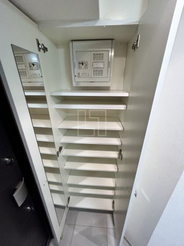 収納　アーデン京町堀ウエスト　下駄箱