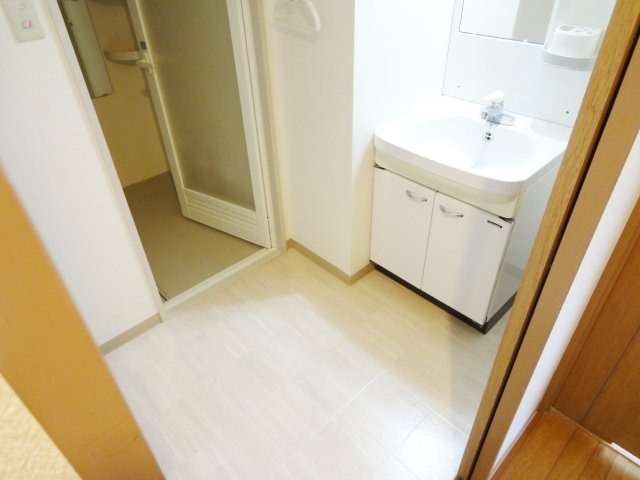 洗面設備　同物件別号室