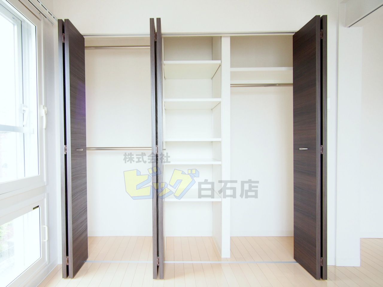 収納　広々クローゼット完備しています♪