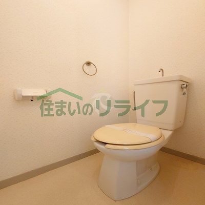 トイレ　ヒルトップマンション石原