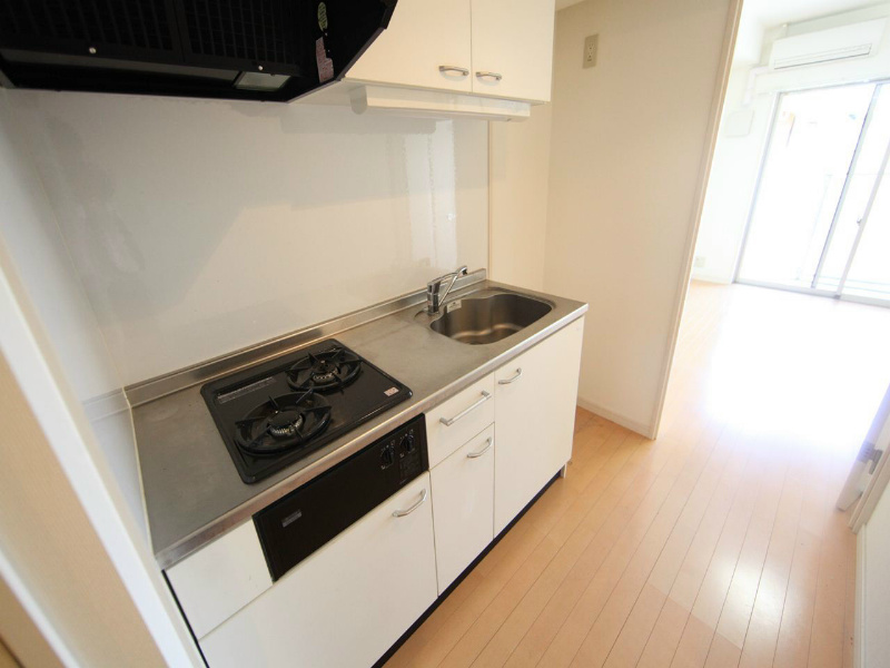 キッチン　システムキッチン（ガス2口コンロ付）