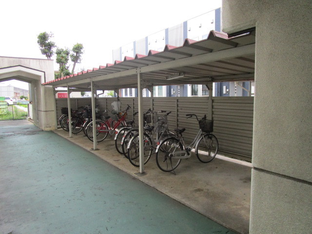 その他共有部分　自転車置き場