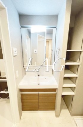 洗面設備　洗面台です。