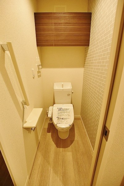 トイレ　★温水洗浄便座トイレ★