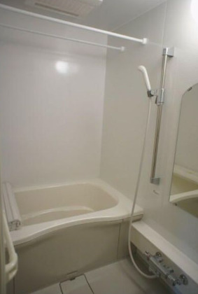 バス・シャワールーム　※別部屋の参考写真です。