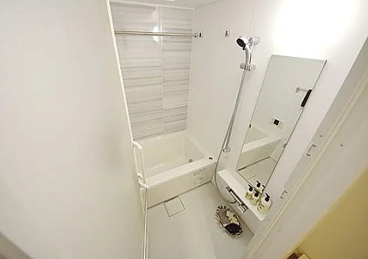 バス・シャワールーム　写真は同タイプ住居です。