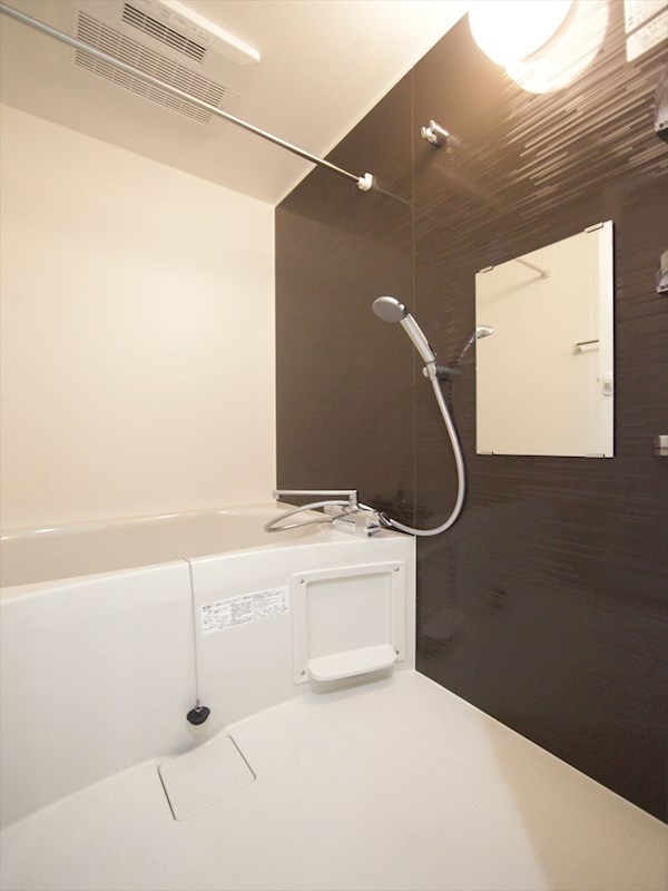バス・シャワールーム　バスルーム　浴室暖房乾燥機付き