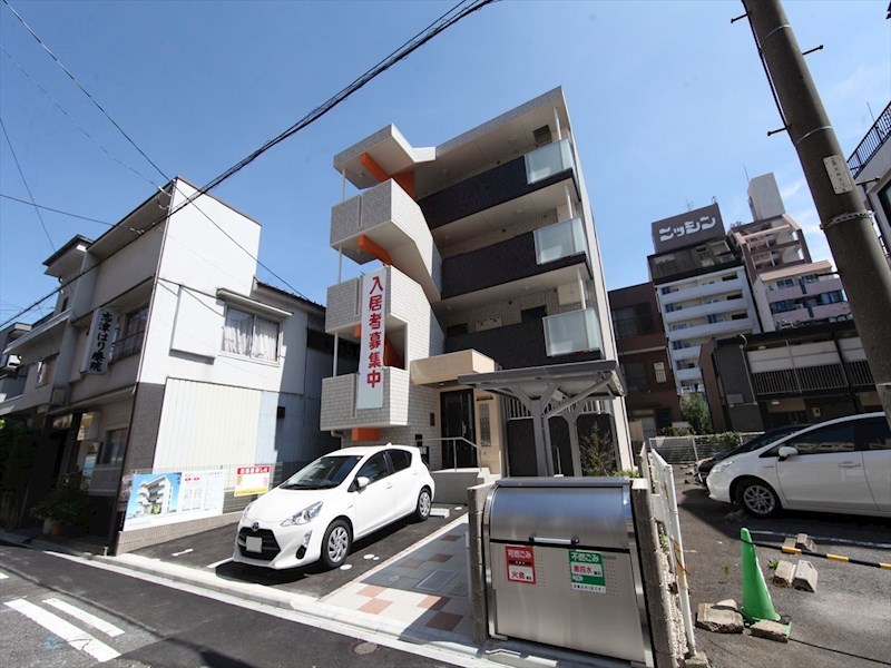 建物外観　外観　オートロック　宅配ＢＯＸ　防犯カメラ