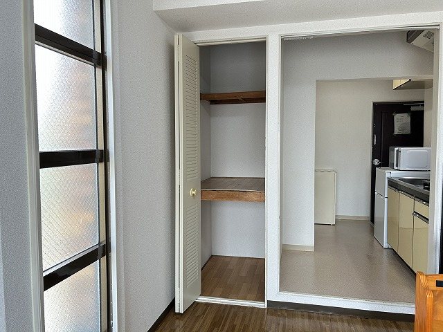 収納　同マンション別部屋