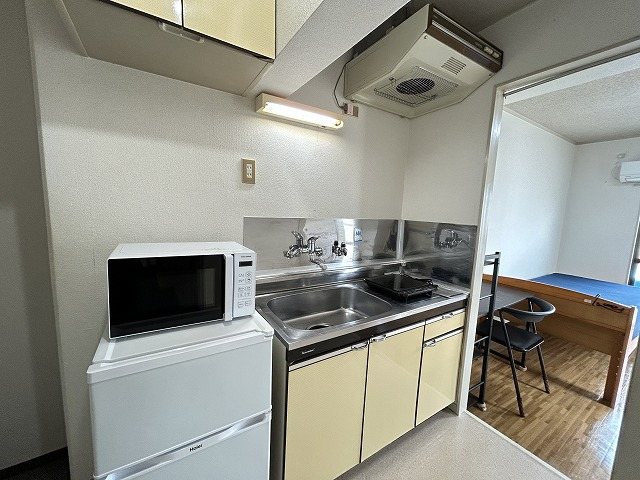 キッチン　同マンション別部屋