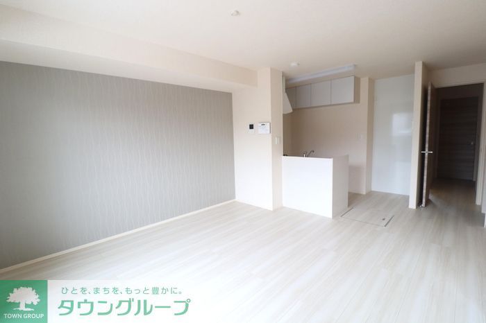 居室・リビング　お問合せはタウンハウジングまで！※現地待合わせ相談可能