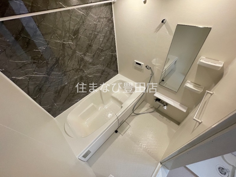 バス・シャワールーム　同型完成モデル