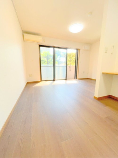 居室・リビング　※同仕様写真含む