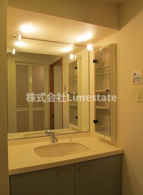 洗面設備　別部屋参考写真