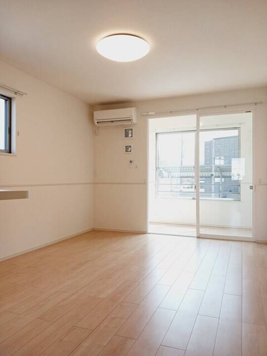 居室・リビング　リビング