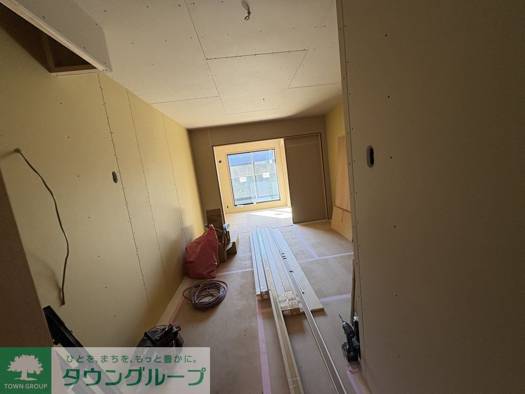 居室・リビング　建築中です