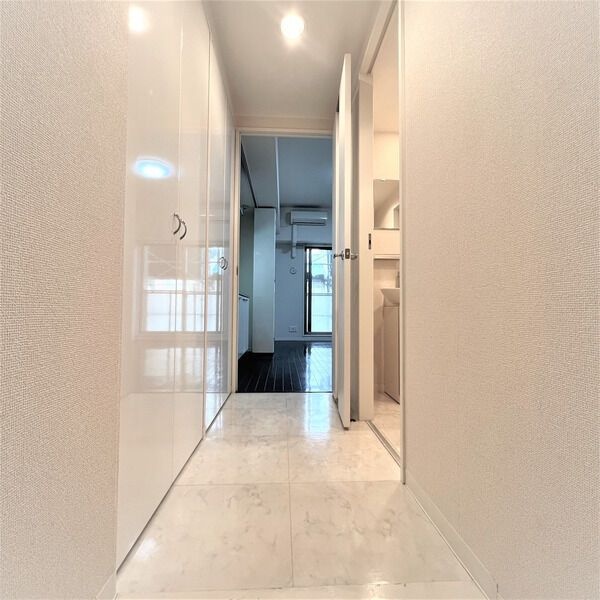 玄関　★☆他社掲載も内見や契約可能！相見積もり大歓迎☆★