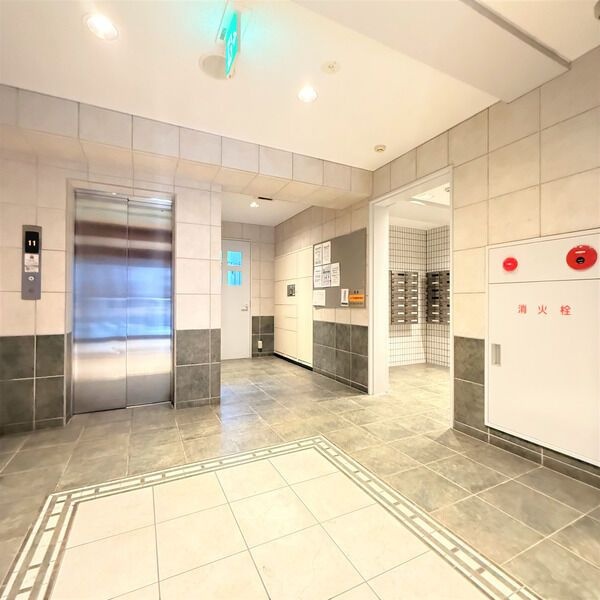 ロビー　初期費用分割可★ご希望の場所まで無料送迎サービス付♪