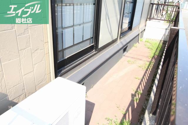 バルコニー　土間テラス