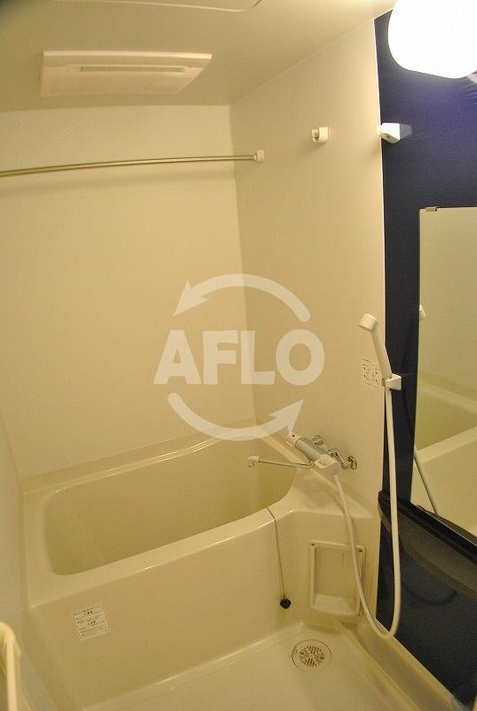 バス・シャワールーム　ラシュレエグゼ本町　浴室換気乾燥暖房機付バスルーム