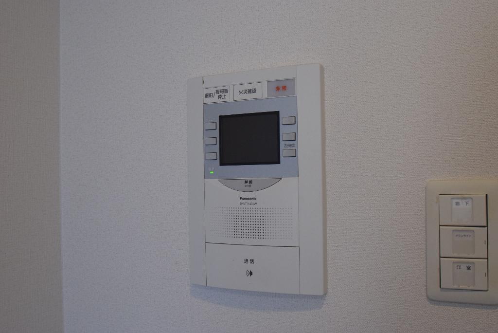 セキュリティ　カメラ付インターホン
