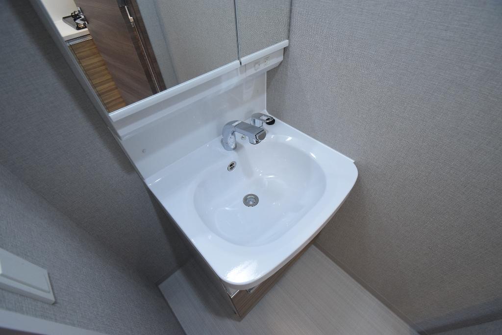 洗面設備　洗髪洗面化粧台